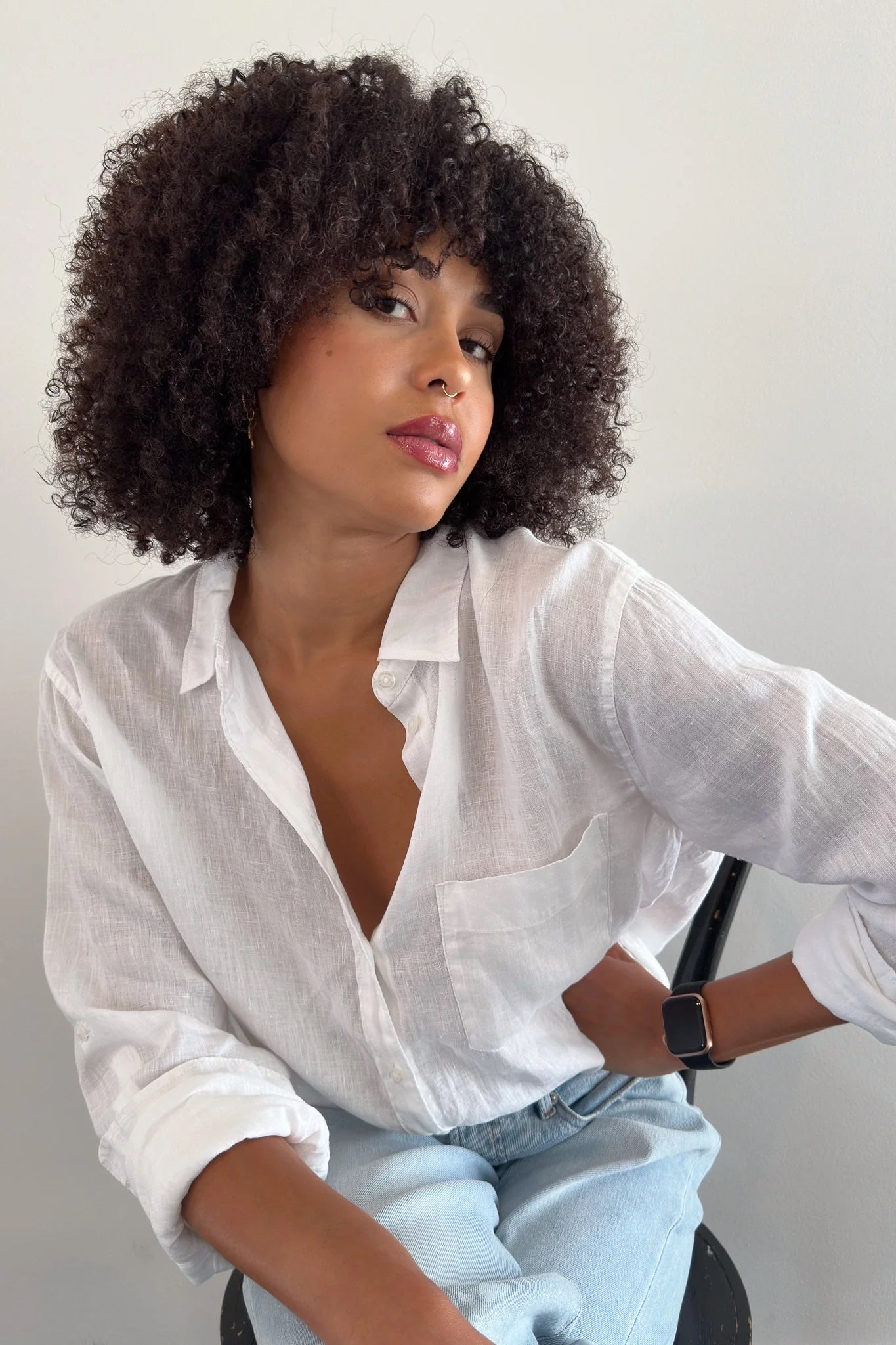 Model wearing Hut White One Pocket Boyfriend Linen Shirt